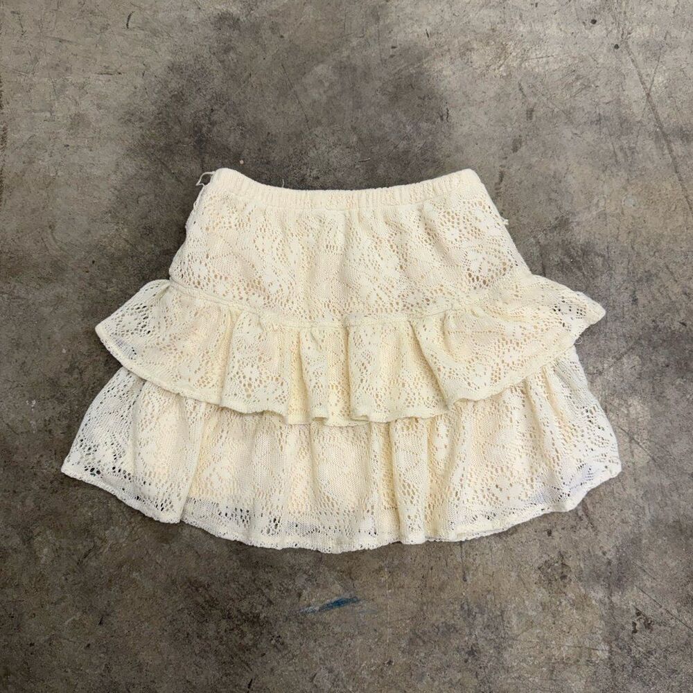 Vintage y2k crochet knit ruffled tiered skirt